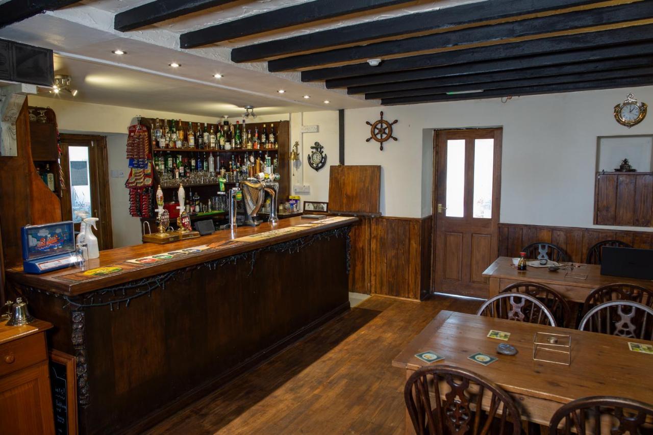 The Anchor Inn 哈特兰 外观 照片